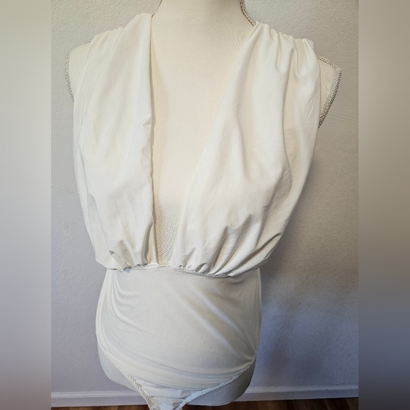 21 Saints White Bodysuit Women's Size XL NWT - Picture 3 of 7